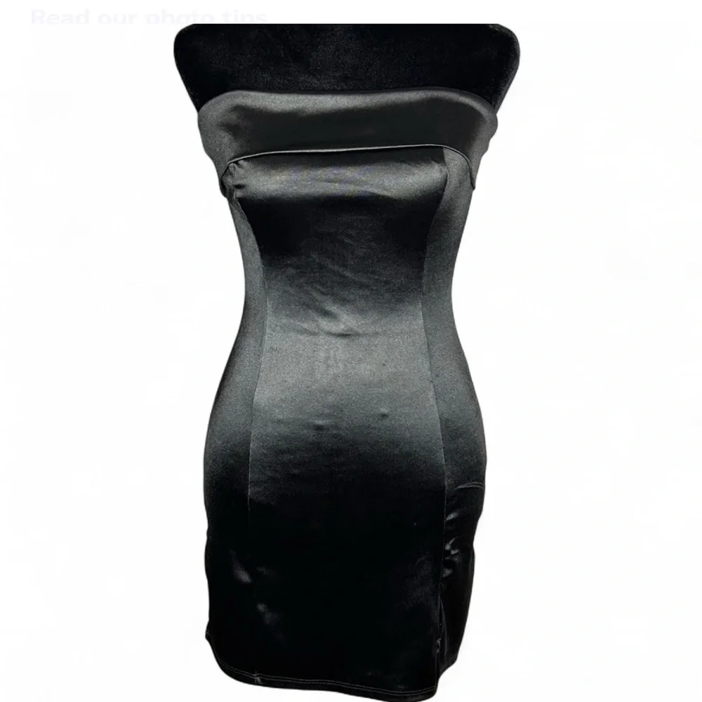 WINDSOR  Black Satin Strapless Mini Dress S, With Elegant Design. Good Condition